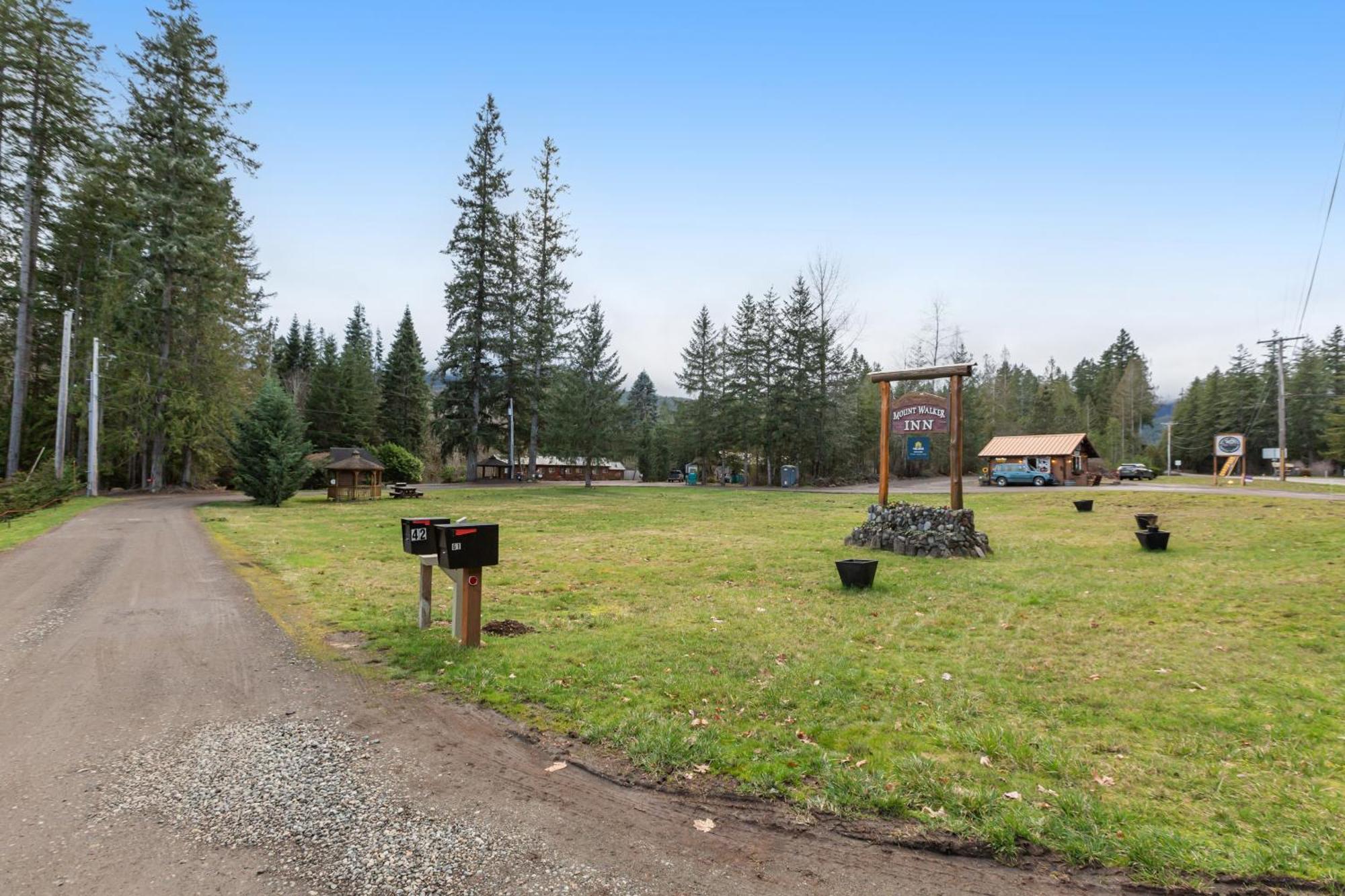 The Entire Property At Mount Walker Inn Quilcene Esterno foto